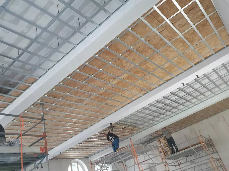 Trockenbau, Decken und Wände schallisolierend verkleiden Trockenbau, Decken und Wände schallisolierend verkleiden